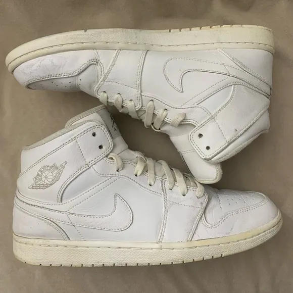 Nike Air Jordan 1 Mid Retro Whiteout Leather Sneakers Men’s Size 11.5