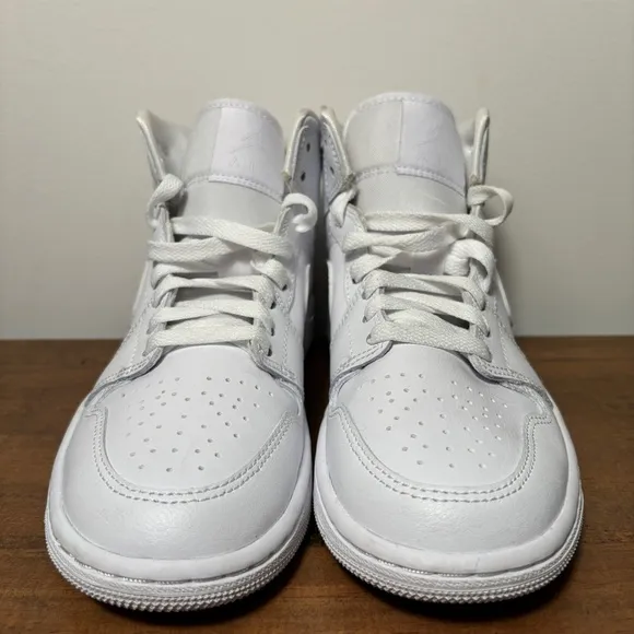 Nike Air Jordan 1 Mid Triple White Sneakers Retro Shoes DV0991-111 Women 5.5