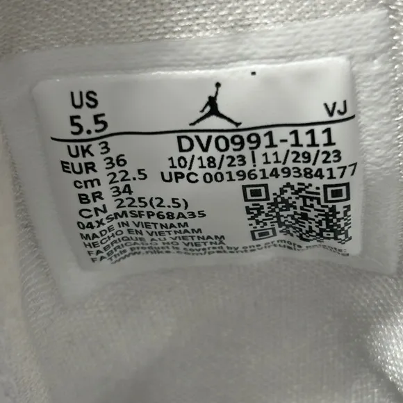 Nike Air Jordan 1 Mid Triple White Sneakers Retro Shoes DV0991-111 Women 5.5