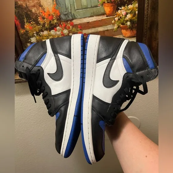 Nike Air Jordan 1 Retro High OG - Black, White, and Blue