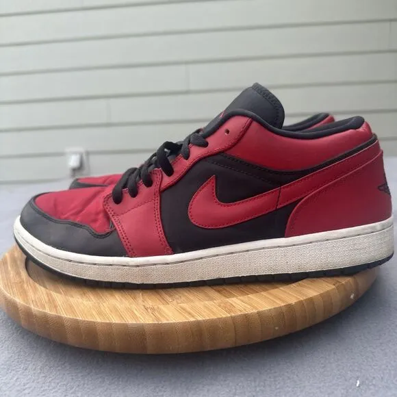 Nike Air Jordan 1 Retro Low Bred Mens Size 13 Red Black Sneakers 2013 553558-001