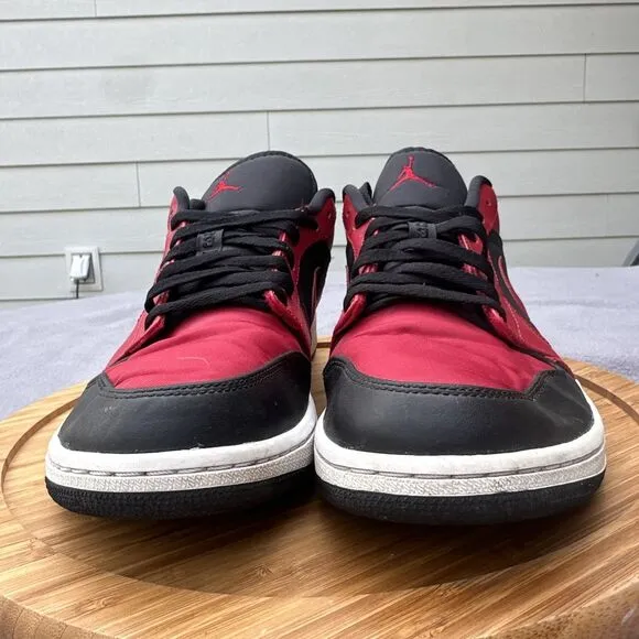 Nike Air Jordan 1 Retro Low Bred Mens Size 13 Red Black Sneakers 2013 553558-001