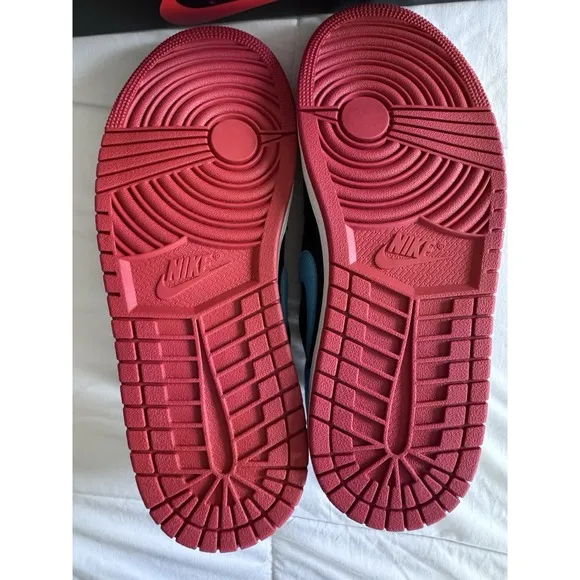 Nike Air Jordan 1 Retro Low OG NC to Chi Women's Size 10 New in Box CZ0775 046