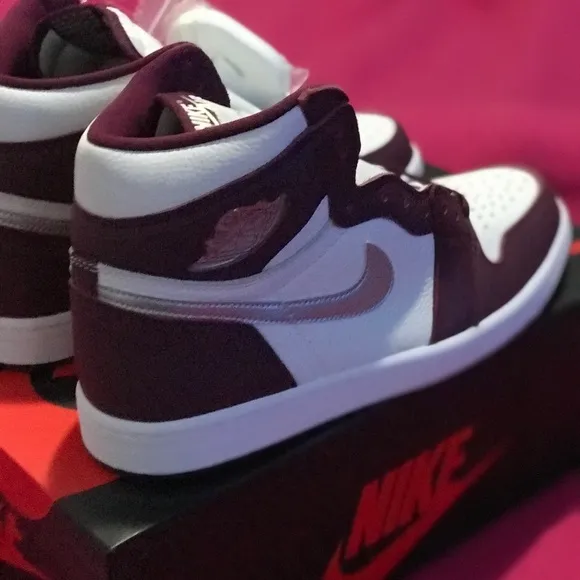 Nike Air Jordan 1 Retro OG