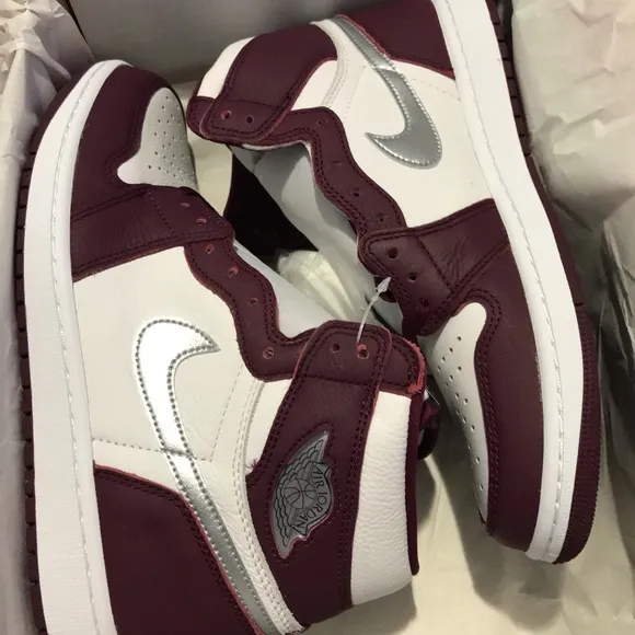 Nike Air Jordan 1 Retro OG