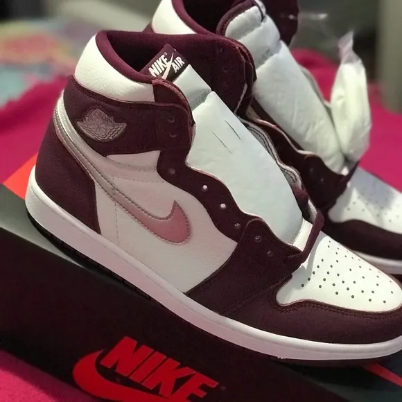 Nike Air Jordan 1 Retro OG