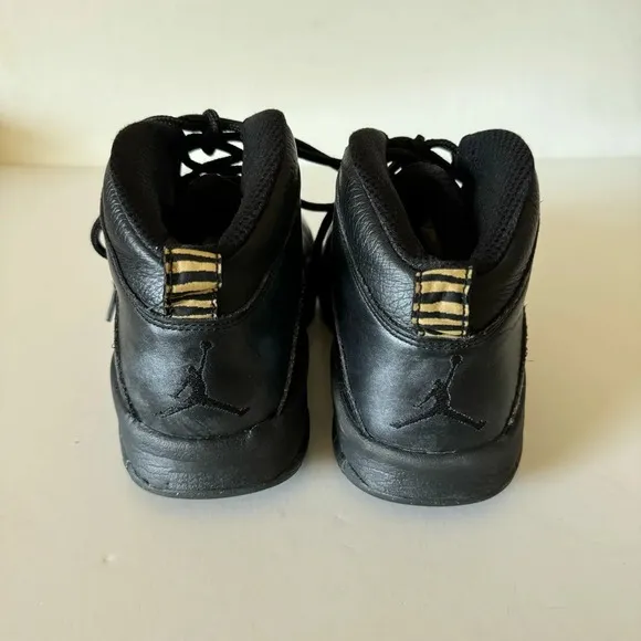Nike Air Jordan 10 Retro NYC Black Leather Sneakers Size 8.5