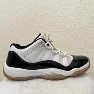 Nike Air Jordan 11 Retro Low GS “Emerald” Sneakers Youth 6Y