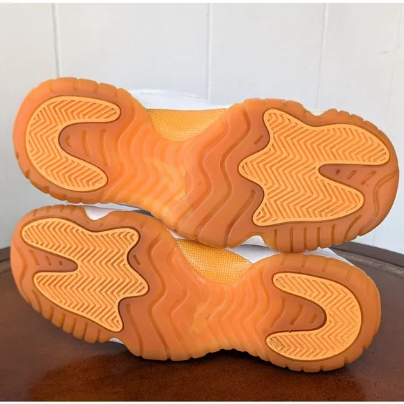 Nike Air Jordan 11 Retro Low Sneakers Bright Citrus 6y Fits Women 7.5