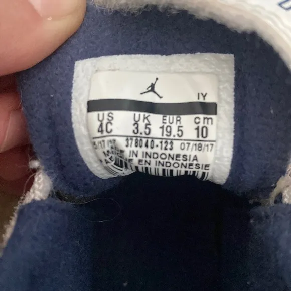 Nike Air Jordan 11 retro toddler sneakers