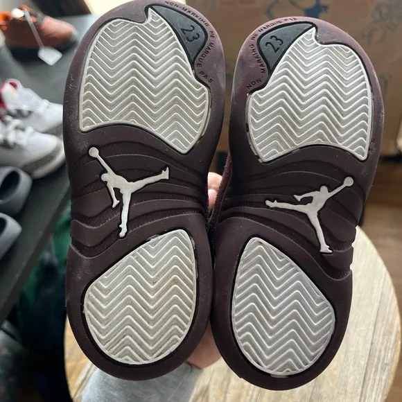 Nike Air Jordan 12 Retro A Ma Mainere Black Burgundy Toddlers Size 10C