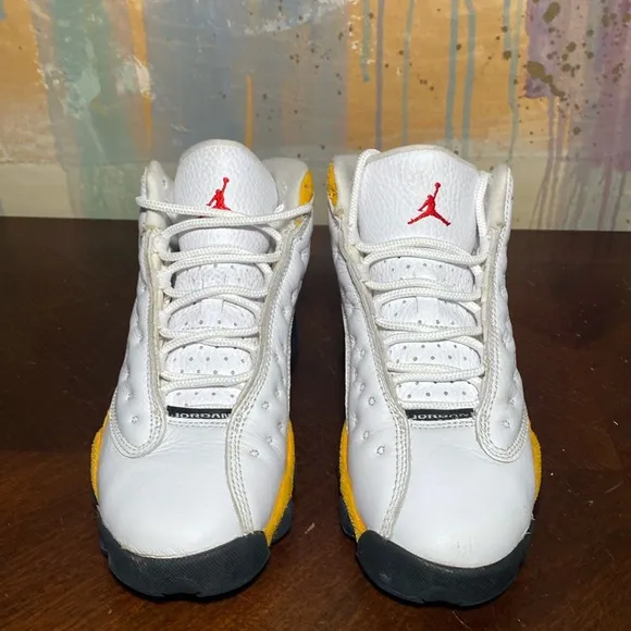 Nike Air Jordan 13 Retro GS Del Sol Yellow /White Leather size 3.5Y