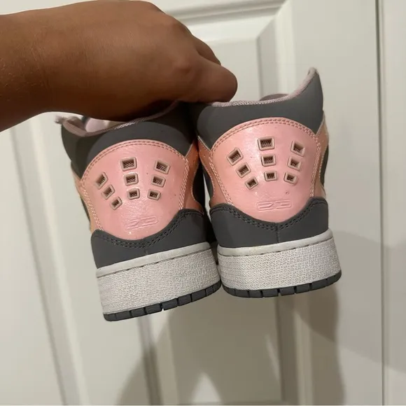Nike Air Jordan 23 Retro Gray Pink 7Y
