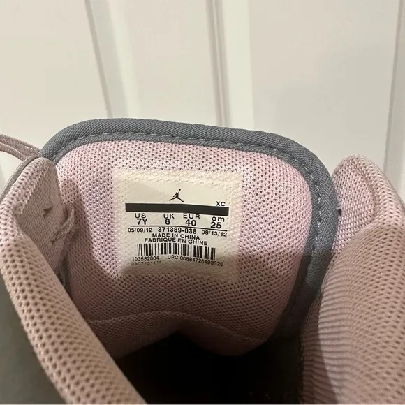 Nike Air Jordan 23 Retro Gray Pink 7Y