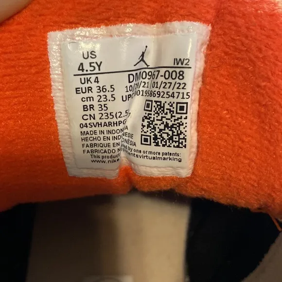 Nike Air Jordan 3 Retro Desert Elephant Boy's Sneakers 4.5