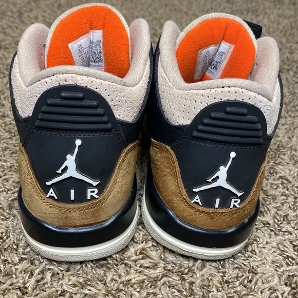 Nike Air Jordan 3 Retro Desert Elephant Boy's Sneakers 4.5