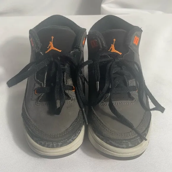 Nike Air Jordan 3 Retro Kids Size 11C Sneakers Night Stadium Leather Preloved