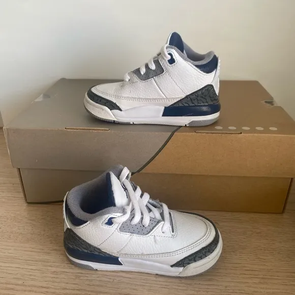 Nike Air Jordan 3 Retro “Midnight Navy” Toddler Sneakers- SZ 7 C