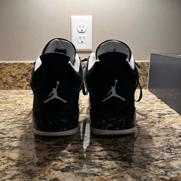 Nike Air Jordan 4 Fear Retro. Price is negotiable. Send offers