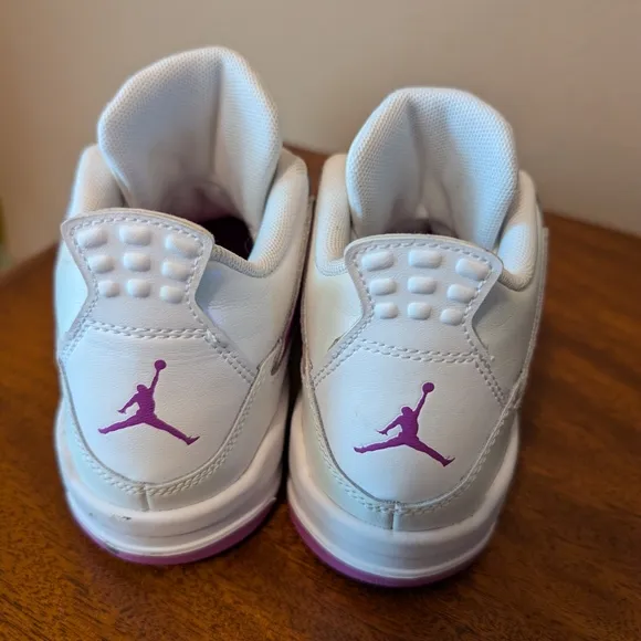 Nike Air Jordan 4 Retro Iridescent Hyper Violet
