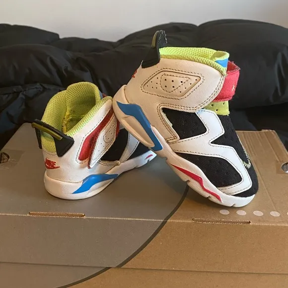 Nike Air Jordan 6 Retro Little Flex Toddler sneakers- SZ 7 C