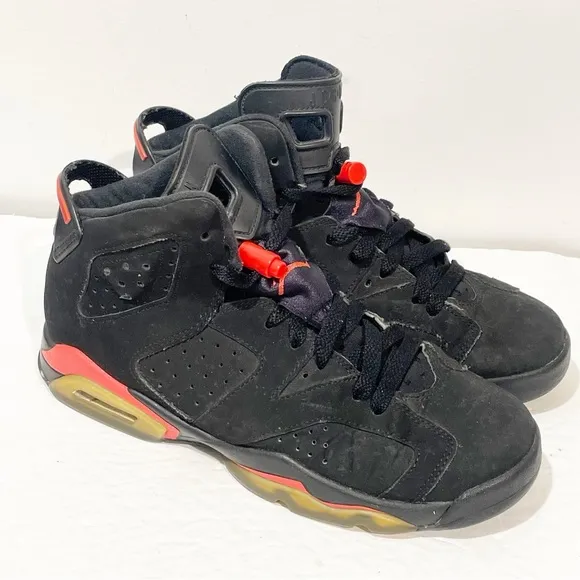 Nike Air Jordan 6 XI Youth Size 7 Retro Infrared Black Sneakers