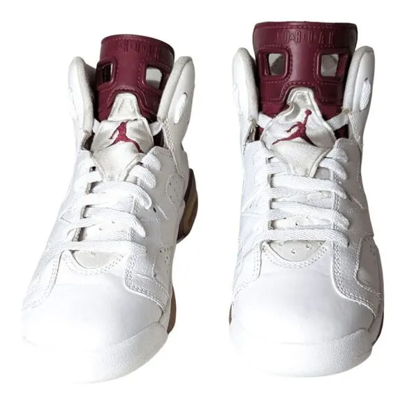 NIKE Air Jordan 6 Retro 'Maroon' Sneakers Size 7.5