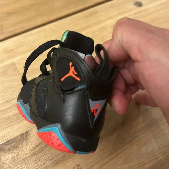 NIKE Air Jordan 7 retro “ Barcelona Nights” sneakers