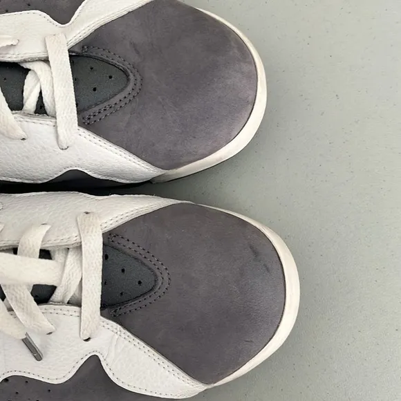 Nike Air Jordan 7 Retro Flint Sneakers