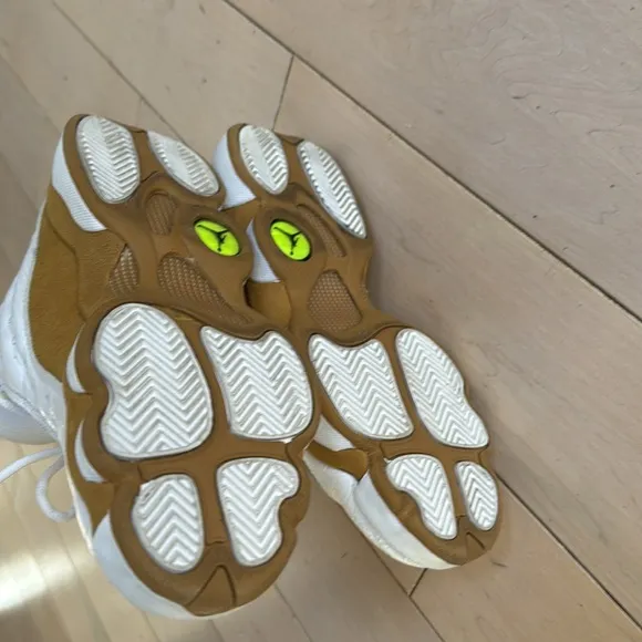 Nike air Jordan retro 13 wheat white leather sneakers 5Y