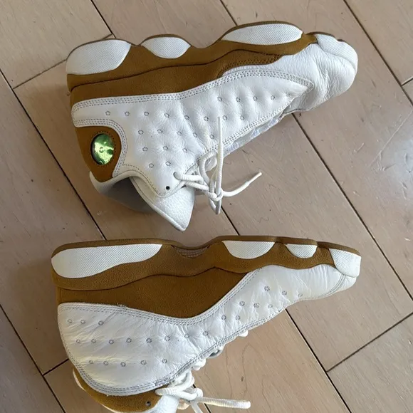 Nike air Jordan retro 13 wheat white leather sneakers 5Y