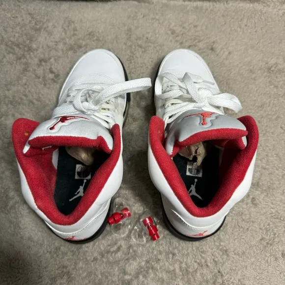 Nike Air Jordan Retro 2012 Fire Red 440888-100 Sneakers Size 5 Y