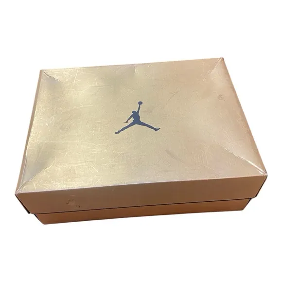 Nike Air Jordan Retro &quot;Chinese New Year&quot; SIZE 13 Black and Gold