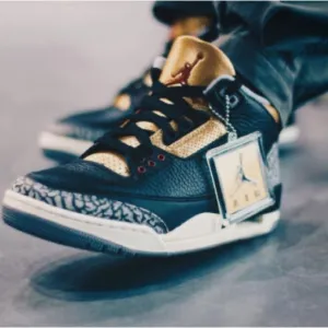 Nike air jordan retro sneakers
