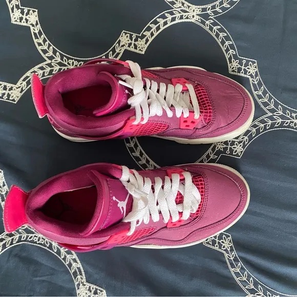 Nike Air Jordan4 retro girls (youth) True berry pink 487724-661 sneakers size4.5