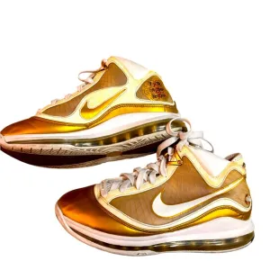 Nike Air Max LeBron 7 Retro QS 2020 China Moon Premium Og Retro Gold Size 9.5