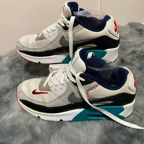 Nike Air Max Sneakers - White and Red