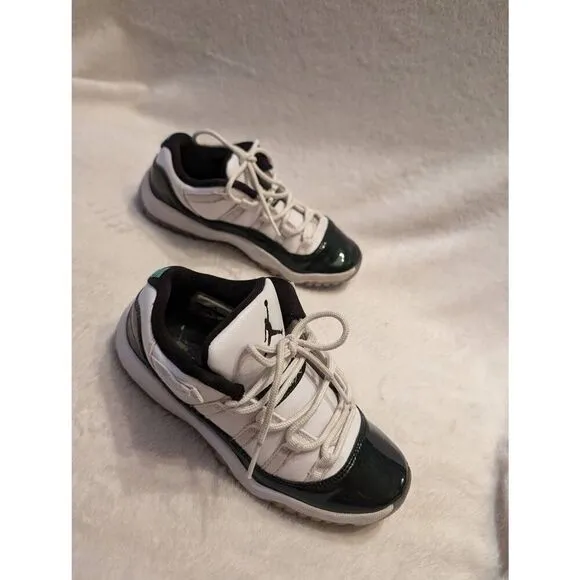 Nike Air Jordan retro 11 Concord sneakers kids 1.5y