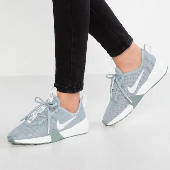 NIKE Ashin Modern