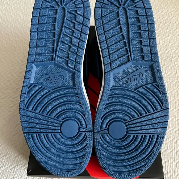 Nike Black and Blue Sneakers High-Top