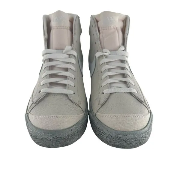 Nike Blazer Mid '77 SE Sneakers Mens 11.5 Summit White Athletic Retro NEW