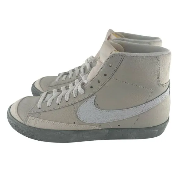 Nike Blazer Mid '77 SE Sneakers Mens 11.5 Summit White Athletic Retro NEW