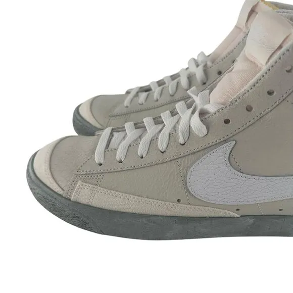 Nike Blazer Mid '77 SE Sneakers Mens 11.5 Summit White Athletic Retro NEW