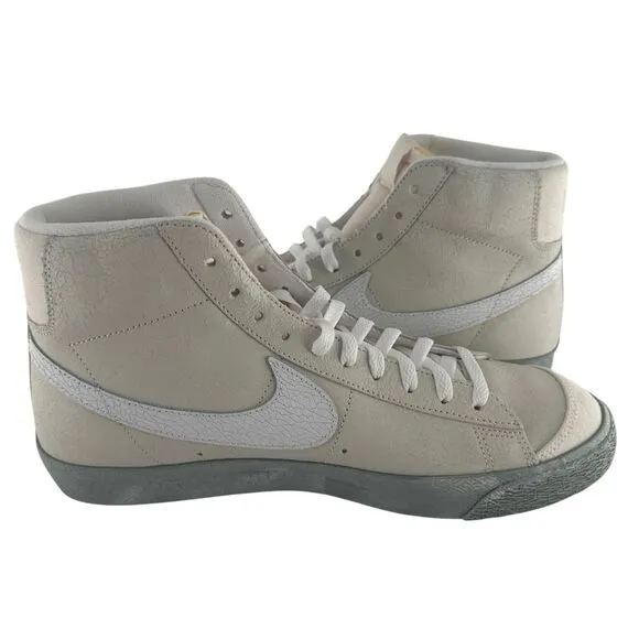 Nike Blazer Mid '77 SE Sneakers Mens 11.5 Summit White Athletic Retro NEW