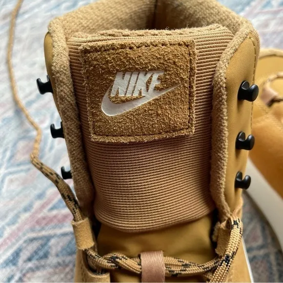 Nike City Classic Boot Wheat/Sail-Black