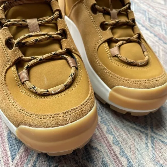 Nike City Classic Boot Wheat/Sail-Black