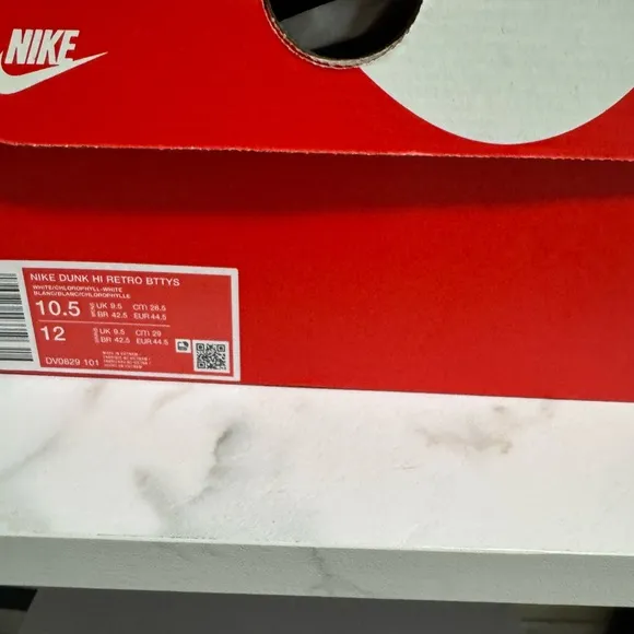 Nike Dunk HI Retro BTTYS