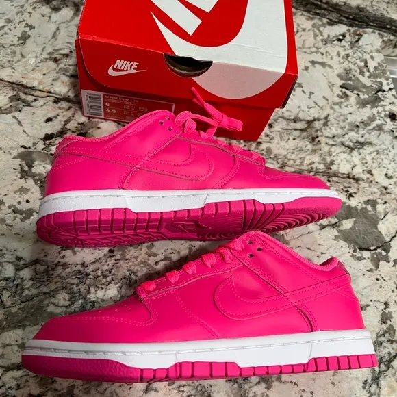 Nike Dunk Low Hyper Pink Sneakers Brand NEW ♨️ Womens Size W 6 M 4.5 Shoes Retro