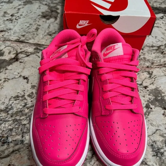 Nike Dunk Low Hyper Pink Sneakers Brand NEW ♨️ Womens Size W 6 M 4.5 Shoes Retro