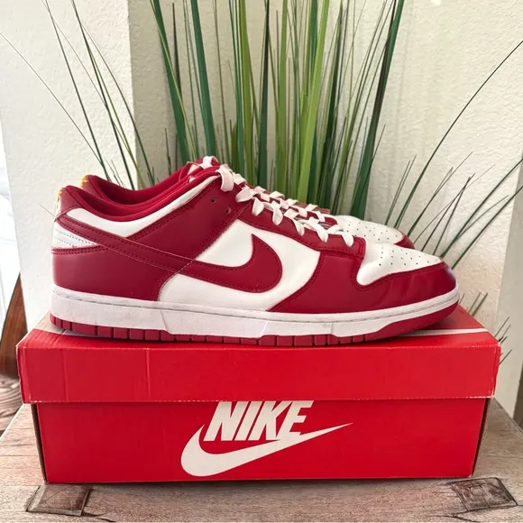 Nike Dunk Low Retro USC Gym Red Sneakers